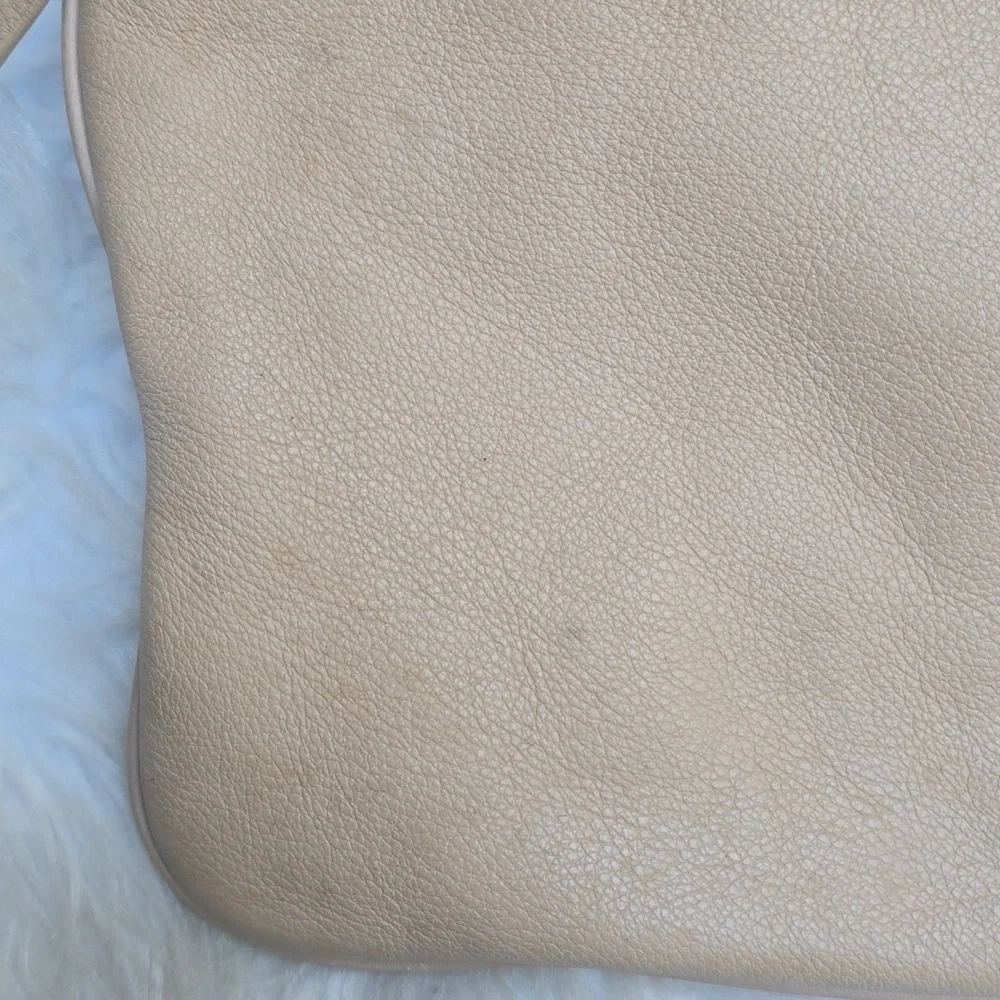Vintage Kate Spade Beige Leather Shoulder Crossbody Street Bag tan